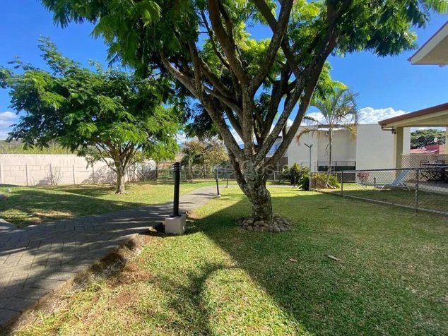 CASA EN VENTA EN GUÀCIMA ALAJUELA en Guácima, Alajuela — ₡ 190 000 000 - Foto 3 de 15