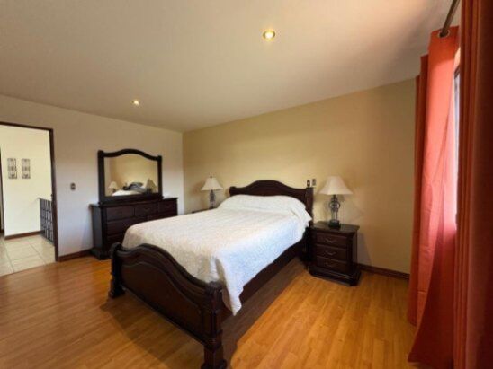 Alquiler de Casa Amoblada en Pozos de Santa Ana. RAH 26-1199 en Pozos, Santa Ana, San José — $1,850