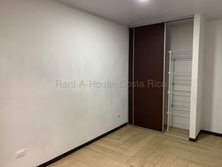 Alquiler de Apartamento en Tibás-Cinco Esquinas. RAH 27-571 in Cinco Esquinas, Tibás, San José — 375 000 ₡ - Photo 5 of 9