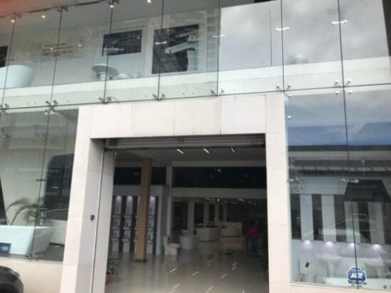Alquiler de Edificio en San José. RAH 23-2880 in Carmen, San José — $13,000