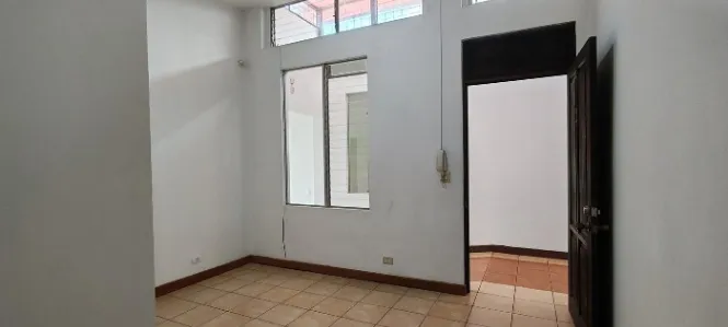 Venta de oficinas comerciales en alajuela 26-924 in Alajuela — $415,000 - Photo 2 of 10