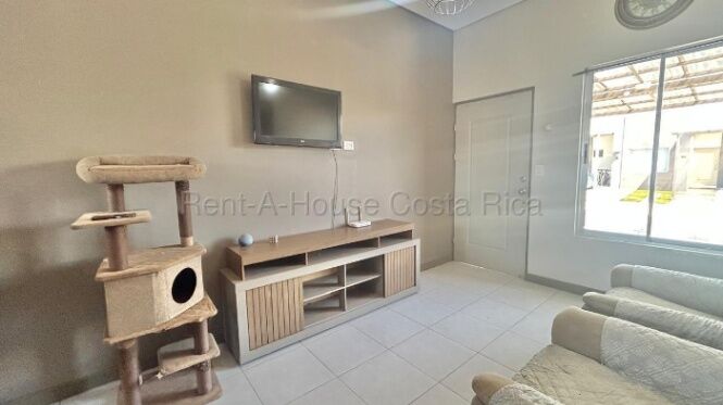 Venta de Casa en San Antonio de Alajuela. RAH 26-1750 en San Antonio, Alajuela — $129,000