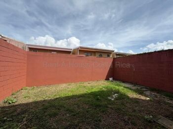 Alquiler de Casa en Moravia-La Trinidad. RAH 26-2230 en La Trinidad, Moravia, San José — 600 000 ₡ - Foto 4 de 10