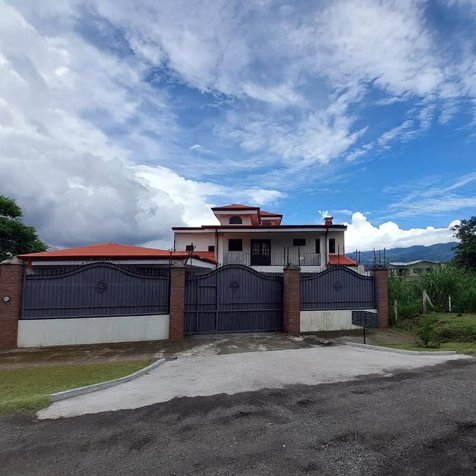 CASA EN VENTA EN SANTO DOMINGO SAN MIGUEL in San Miguel, Santo Domingo, Heredia — $480,000 - Photo 1 of 20