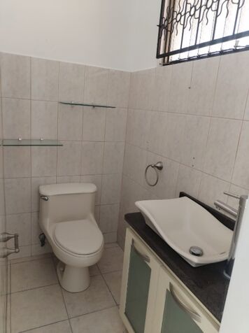 ALQUILER DE APARTAMENTO, SAN JOSE, CURRIDABAT, GUAYABOS  en Curridabat, San José — ₡ 600 000