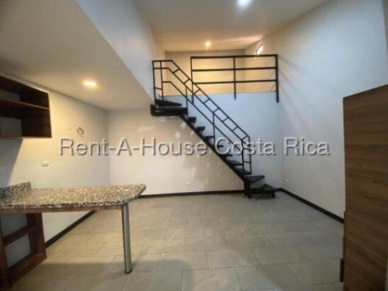 Alquiler de Apartamento en Escazú-Centro. RAH 26-1408 in Escazú, San José — ₡ 290 000