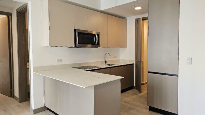 Apartamento en alquiler de 2 habitaciones en Núcleo Sabana en Merced, San José — $1,400 - Foto 2 de 20
