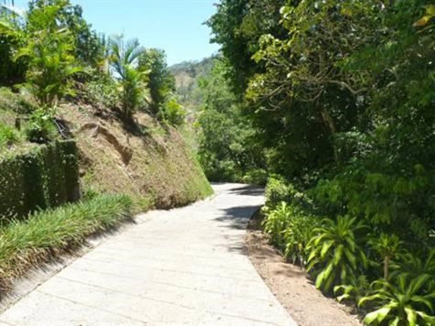 Lote muy privada y segura en Atenas in Atenas, Alajuela — $130,000 - Photo 2 of 6