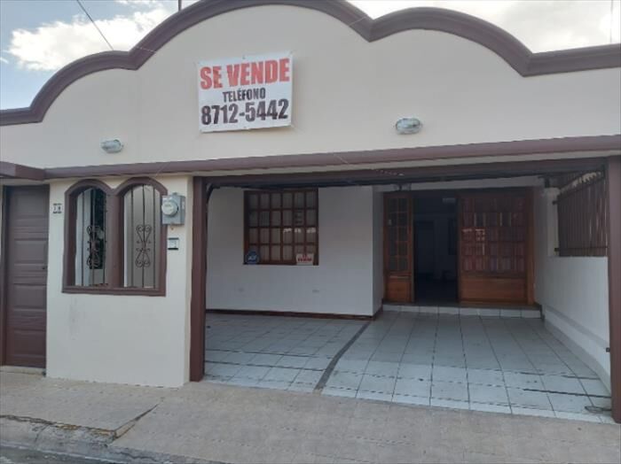 Preciosa casa en Tejar del Guarco in El Tejar, El Guarco, Cartago — ₡ 67 000 000