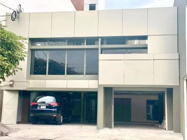 VENTA DE EDIFICIO, SAN JOSÉ, SABANA OESTE in Mata Redonda, San José — $575,000