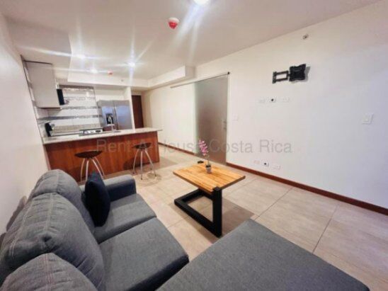 Alquiler de Apartamento en Catedral-San José. en Catedral, San José — $950