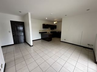 Apartamento en Ciudad Colón in Colón, Mora, San José — $800 - Photo 3 of 14