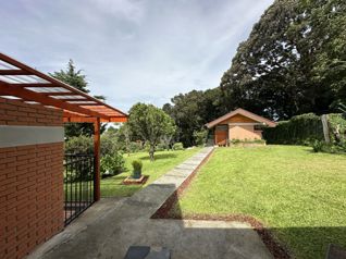 HOUSE FOR SALE IN EL TIROL, SAN RAFAEL DE HEREDIA | 3,439 m² OF LAND, GUEST HOUSE in Ángeles, San Rafael, Heredia — $975,000 - Photo 3 of 30