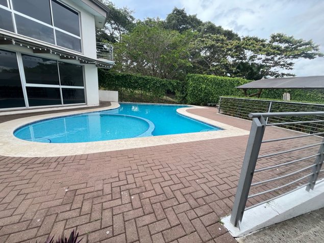Venta de Apartamento en Heredia Tierras del Café en San Francisco, Heredia — $175,000
