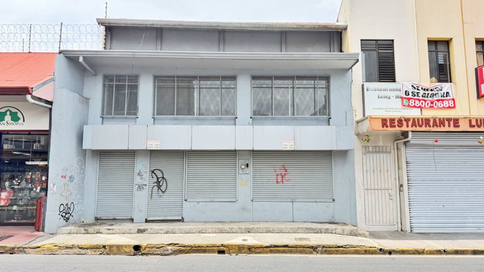 Venta/Alquiler edificio comercial de 2 niveles, San José. (FE) in Carmen, San José — $3,500