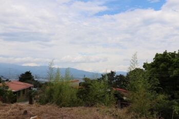 Se vende lote plano de 998m2 en San Jose de la Montaña 23-1015 en San José de La Montaña, Barva, Heredia — $140,000 - Foto 4 de 8
