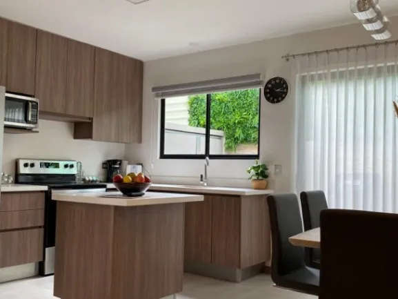House for Sale in San Rafael de Alajuela. in San Rafael, Alajuela — $175,000