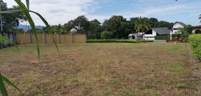 SE VENDE BELLA PROPIEDAD EN LA GARITA, ALAJUELA.  en Garita, Alajuela — ₡ 110 000 000