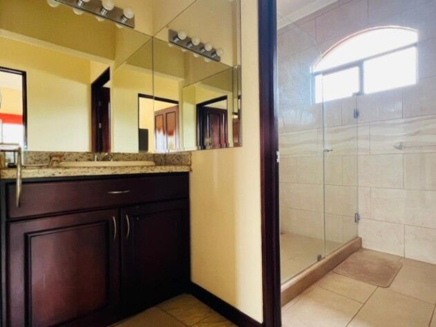 Venta de Casa Amoblada en Parrita, Puntarenas. RAH 25-447 in Parrita, Puntarenas — $549,000