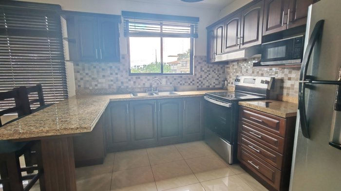 Apartamento en Venta,en Montes de Oca,San Rafael,Piso 2,PJG10259871 in San Rafael, Montes De Oca, San José — ₡ 76 000 000 - Photo 3 of 33