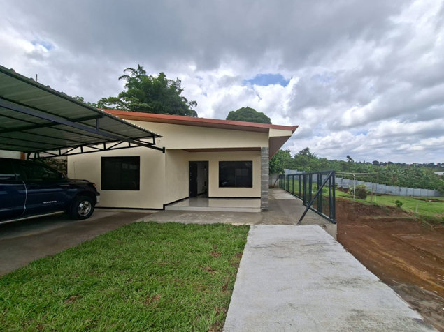 House for Sale in San Miguel in Grecia en Mercedes, Atenas, Alajuela — ₡ 89 000 000