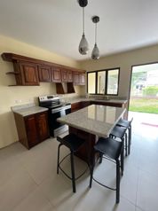 Casa en venta en Grecia en Puente De Piedra, Grecia, Alajuela — 85 000 000 ₡ - Foto 2 de 10