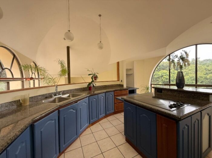 Venta de Casa +2 APTOS en La Unión, Cartago. RAH 25-2032 en Tres Ríos, La Unión, Cartago — $580,000
