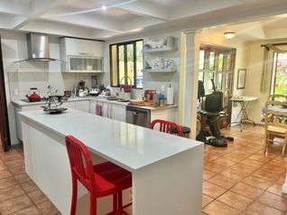 Casa en Condomino en Escazu in Escazú, San José — $385,000 - Photo 4 of 37