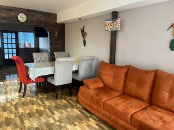 🏡 Hermosa Casa Familiar de Dos Niveles en Guadalupe🏠 en Guadalupe, Goicoechea, San José — $200,000 - Foto 4 de 27