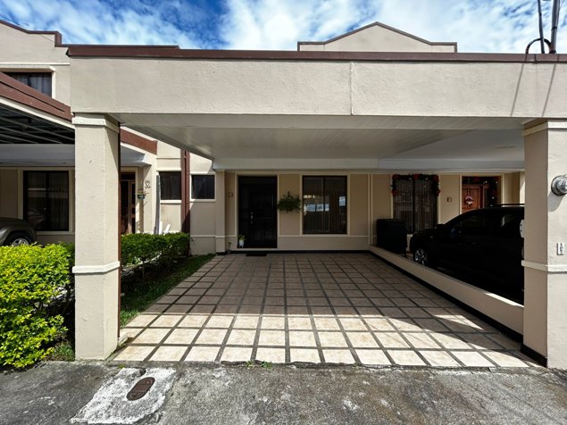 Casa de 3 habitaciones en Condominio La Pradera - La Trinidad, Moravia in La Trinidad, Moravia, San José — ₡ 74 000 000