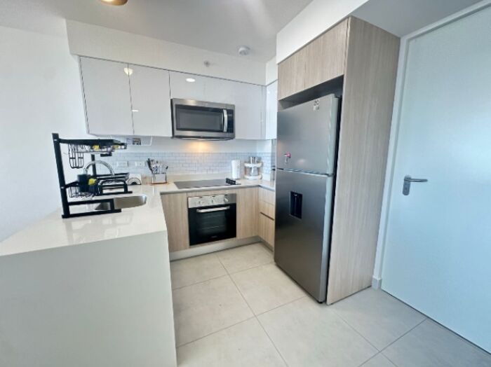ALQUILO MODERNO APARTAMENTO EN URUCA-SAN JOSÉ. en Uruca, San José — $1,150