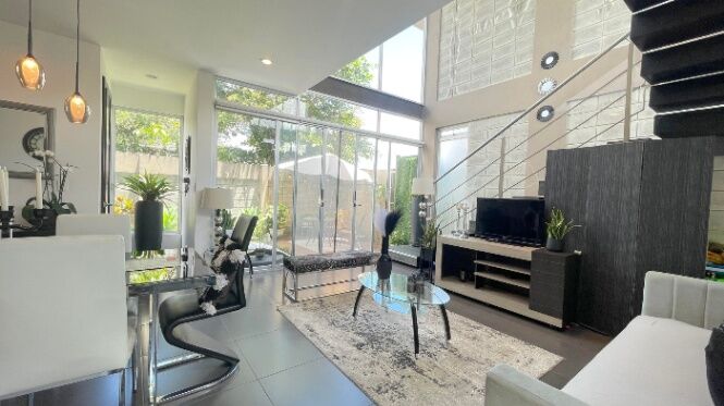 CASA EN VENTA, SAN RAFAEL ESCAZÚ , $250.000 COD#25-1812 in San Rafael, Escazú, San José — $250,000