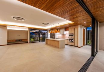 Luxury Contemporary Residence in Hacienda Pinilla en Tamarindo, Santa Cruz, Guanacaste — $2,199,000 - Foto 5 de 20