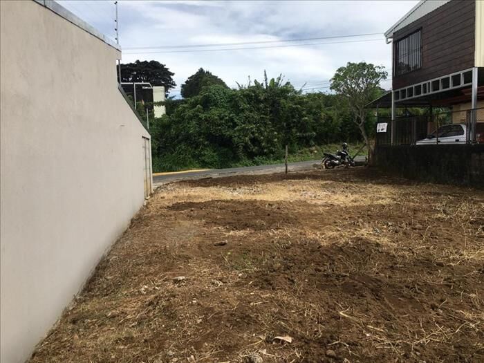 BELLA PROPIEDAD EN SAN ISIDRO DE ALAJUELA. en San Isidro, Alajuela — ₡ 30 000 000