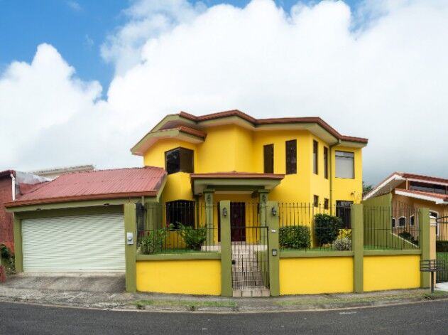 Venta de Casa en Residencial Sierras de la Unión en Tres Ríos, La Unión, Cartago — $435,000,000