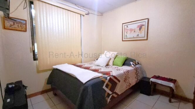 Venta | Casa de 4 habitaciones en San José #26-2265 GS en Gravilias, Desamparados, San José — $217,000
