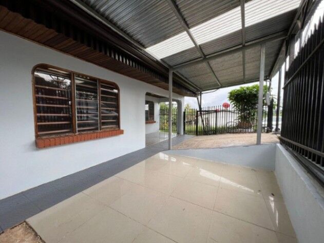 CASA EN VENTA, ATENAS $100.000 COD#26-694 en Atenas, Alajuela — $100,000