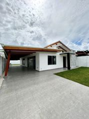 Moderna Casa Nueva en Santa Eulalia, Atenas en Santa Eulalia, Atenas, Alajuela — $282,000 - Foto 4 de 40