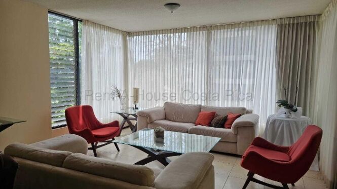 Apartamento en venta en San Rafael de Escazú #26-2111 GS en San Rafael, Escazú, San José — $290,000