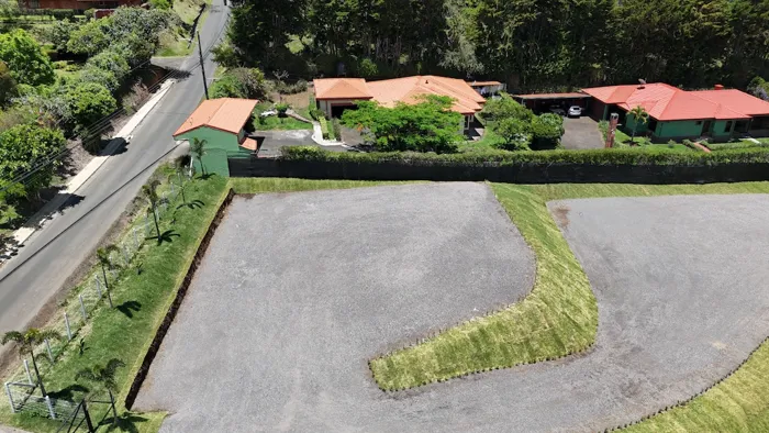 Terreno de 951m2 en San Josecito de San Isidro de Heredia en San Josecito, San Rafael, Heredia — ₡ 99 855 000