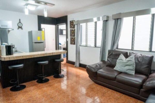 Apartamento en alquiler en Urbanización Los Adobes, Alajuela en Alajuela — ₡ 375 000