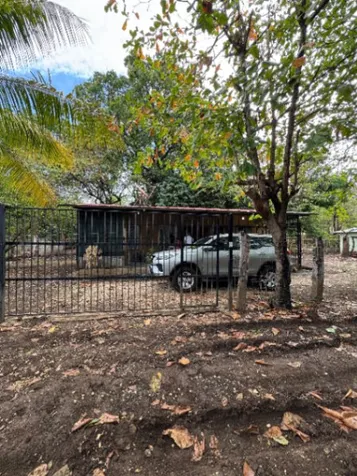 CASA Y CABAÑA EN SANTA CRUZ, GUANACASTE.  en Santa Cruz, Guanacaste — ₡ 30 000 000