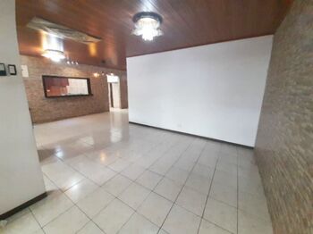 Casa en venta en Guadalupe en Guadalupe, Goicoechea, San José — 80 000 000 ₡ - Foto 5 de 23