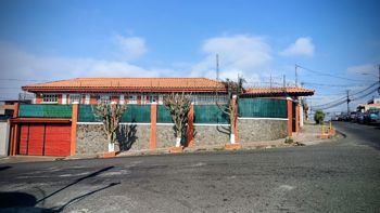 Alquiler de Casa, Cartago Centro, Barrio Cerrillos - Photo 2 of 3