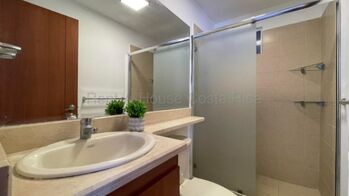 Alquiler de Apartamento en Escazú-San Rafael. RAH 26-1616 en San Rafael, Escazú, San José — $1,300 - Foto 4 de 10