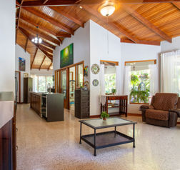 Home With Guest House For Sale In Vista Atenas in San José, Atenas, Alajuela — $475,000 - Photo 4 of 18