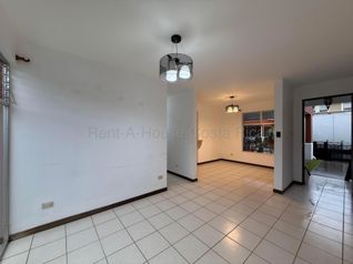 House for Rent in Condominium in La Trinidad de Moravia #27-903 GS in La Trinidad, Moravia, San José — ₡ 600 000 - Photo 4 of 12