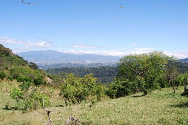 Venta de Finca Agrícola /Pecuaria en Río Oro-Santa Ana. RAH 23-3341 en Santa Ana, San José — $1,250,000