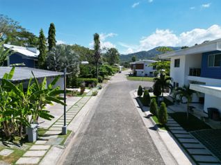 Hermosa casa de playa en condominio en Punta Leona en Jacó, Garabito, Puntarenas — $500,000 - Foto 3 de 43