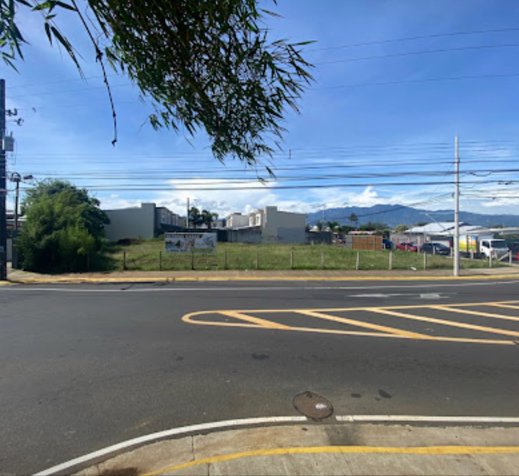 Venta de lote con uso de suelo mixto en San Pablo de Heredia. en San Pablo, Heredia — $980,000 - Foto 2 de 5